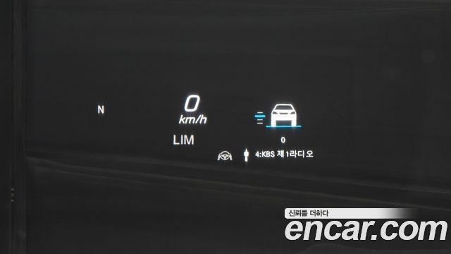 Mercedes-Benz GLE-Class 2022 — photo 18