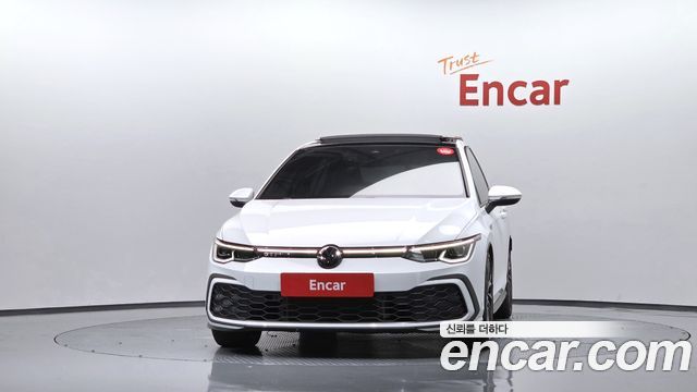 Volkswagen Golf 2024 — photo 3