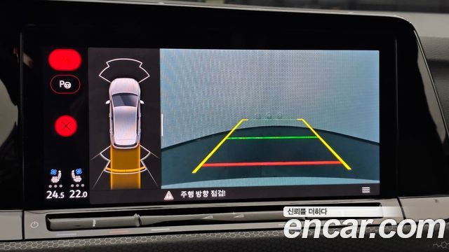 Volkswagen Golf 2024 — photo 21