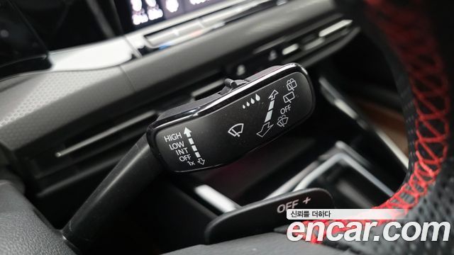 Volkswagen Golf 2024 — photo 27