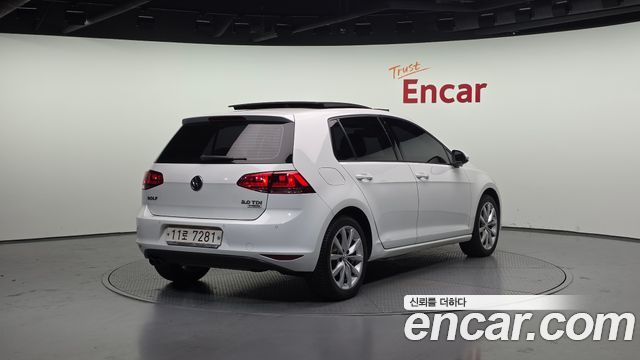 Volkswagen Golf 2015 — photo 2
