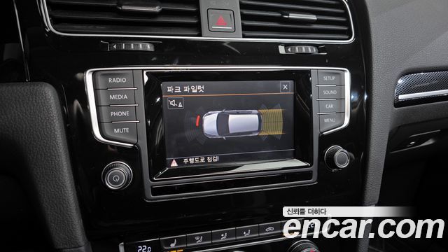 Volkswagen Golf 2015 — photo 15