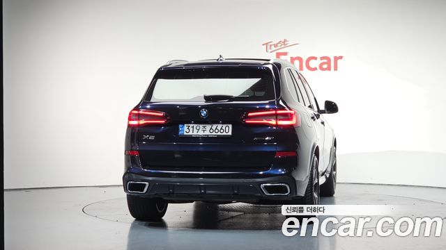 BMW X5 2022 — photo 4