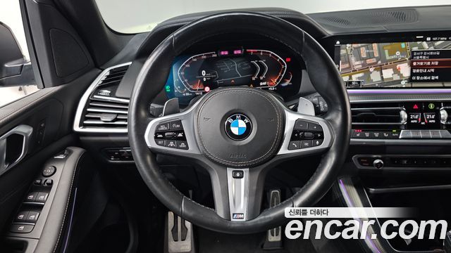 BMW X5 2022 — photo 13