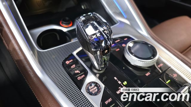BMW X6 2021 — photo 9
