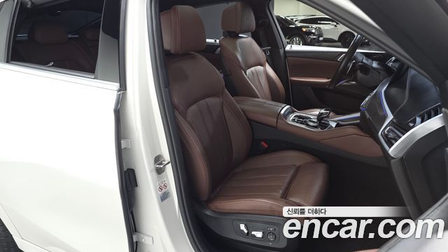 BMW X6 2021 — photo 10