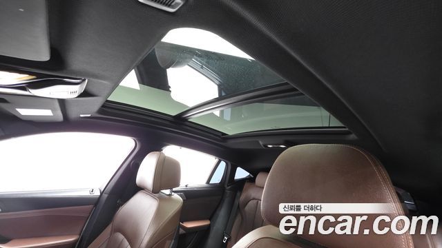 BMW X6 2021 — photo 19