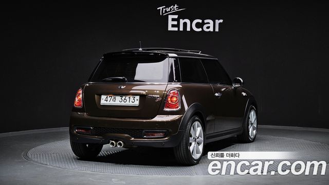 Mini Cooper 2012 — photo 2