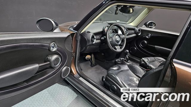 Mini Cooper 2012 — photo 11