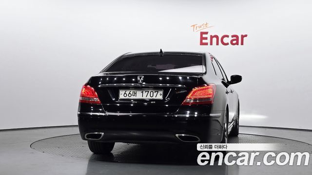 Hyundai Equus 2010 — photo 4