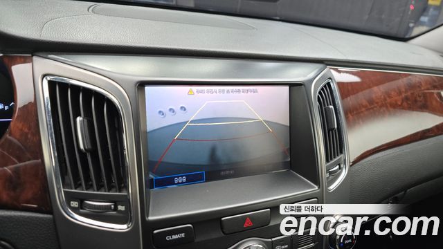Hyundai Equus 2010 — photo 16