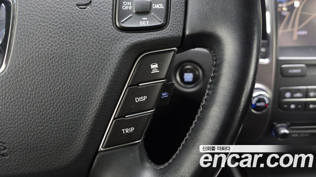 Hyundai Equus 2010 — photo 19