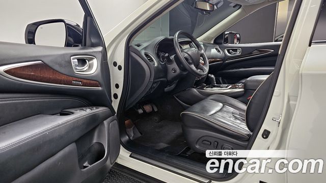 Infiniti QX60 2017 — photo 10