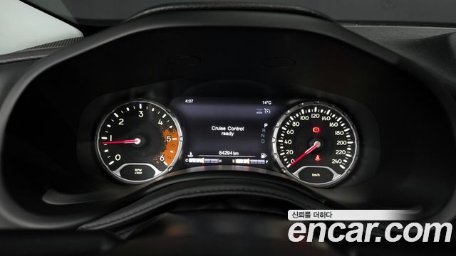 Jeep Renegade 2015 — photo 8