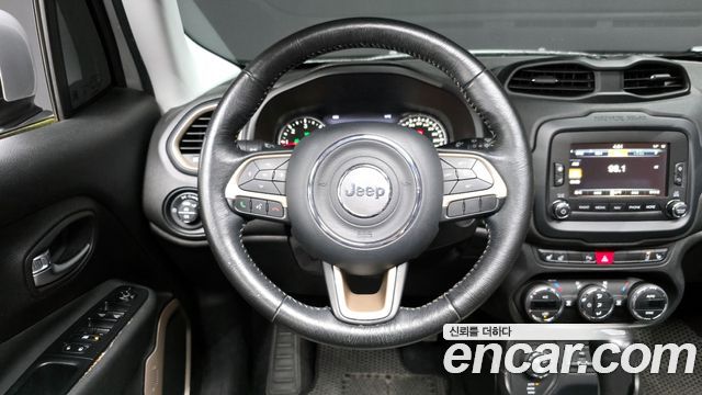 Jeep Renegade 2015 — photo 13