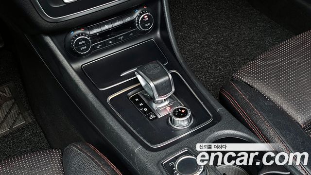 Mercedes-Benz CLA-Class 2018 — photo 9