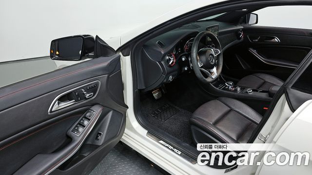 Mercedes-Benz CLA-Class 2018 — photo 11