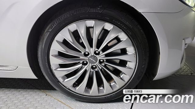 Genesis EQ900 2016 — photo 5