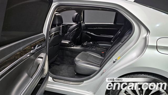 Genesis EQ900 2016 — photo 12