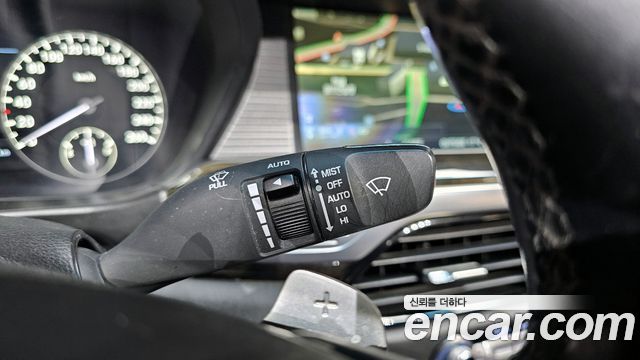 Genesis EQ900 2016 — photo 15