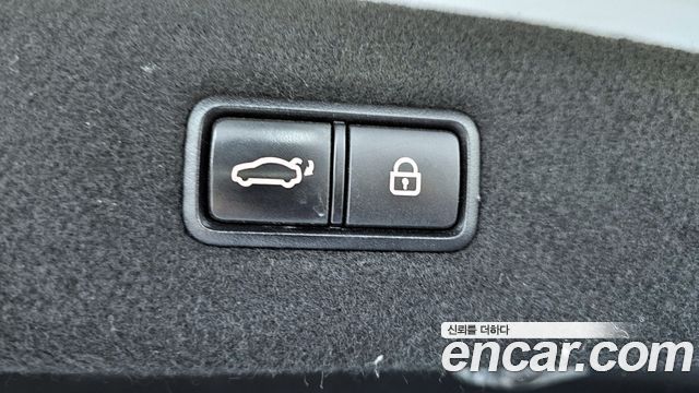 Genesis EQ900 2016 — photo 20