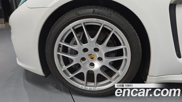 Porsche Panamera 2015 — photo 5