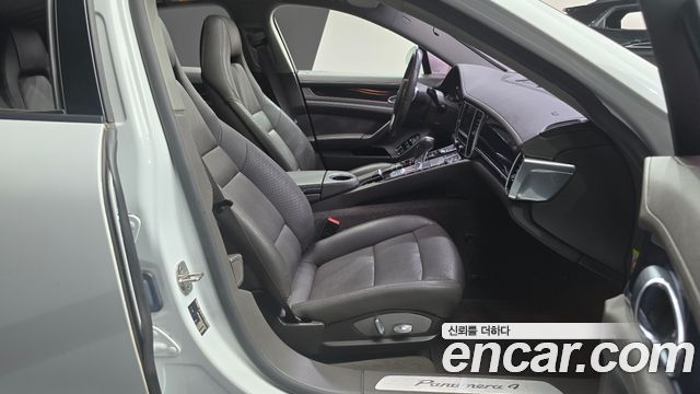 Porsche Panamera 2015 — photo 10
