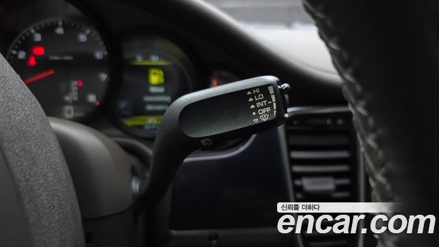 Porsche Panamera 2015 — photo 16
