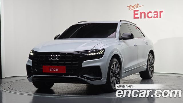 Audi Q8 2021 — photo 1
