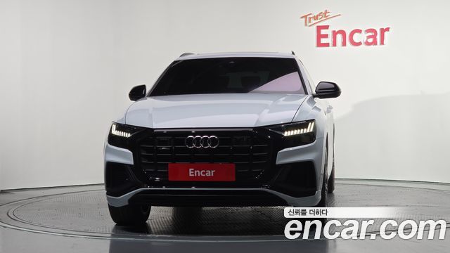 Audi Q8 2021 — photo 3