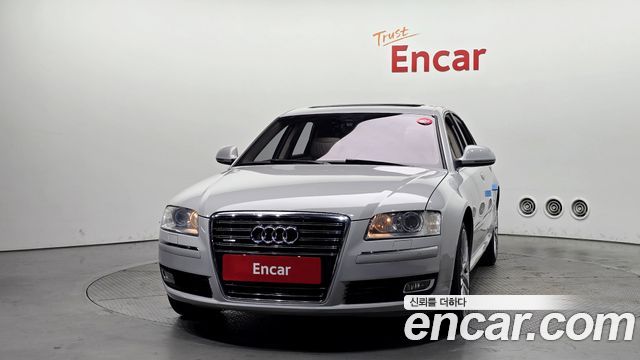 Audi A8 2010 — photo 3