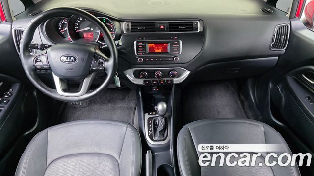 Kia pride 2015 — photo 7