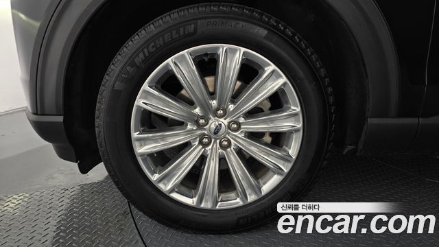 Ford Explorer 2020 — photo 5