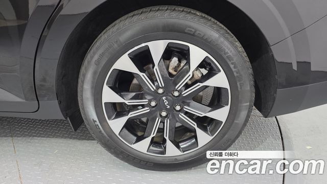 Kia Canival 2022 — photo 5