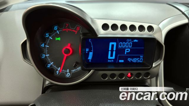 Chevrolet Korea Aveo 2014 — photo 8