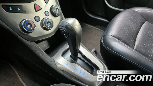 Chevrolet Korea Aveo 2014 — photo 9