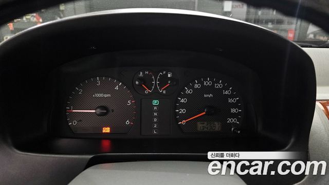 Hyundai Terracan 2004 — photo 8