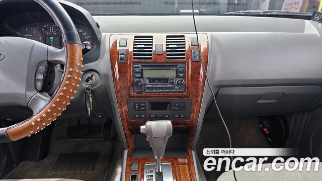 Hyundai Terracan 2004 — photo 19