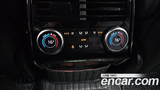 Land Rover Range Rover Sport 2023 — photo 18