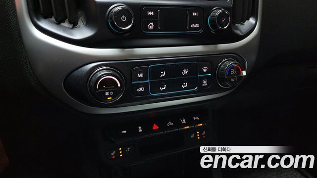 Chevrolet Korea Colorado 2020 — photo 17