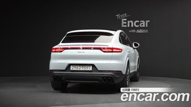 Porsche Cayenne 2020 — photo 4