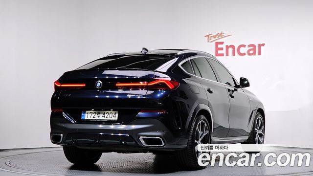 BMW X6 2021 — photo 2