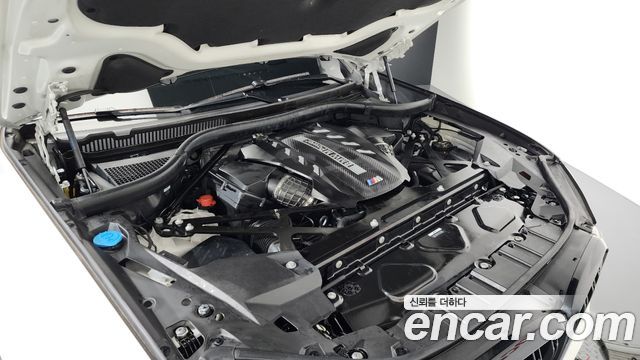 BMW X5M 2023 — photo 6