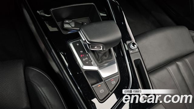 Audi A4 2020 — photo 9