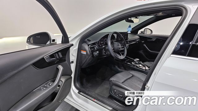 Audi A4 2020 — photo 10