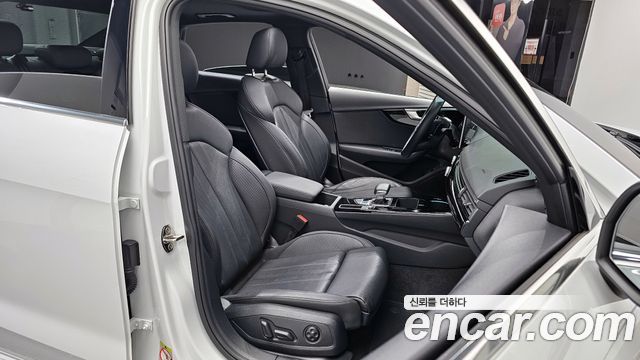 Audi A4 2020 — photo 12
