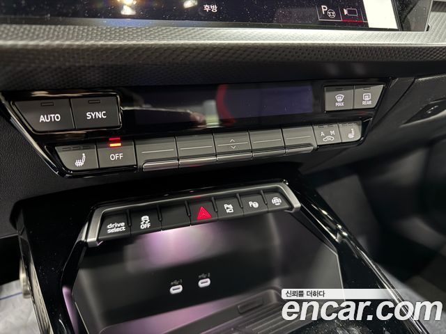 Audi RS3 2025 — photo 11