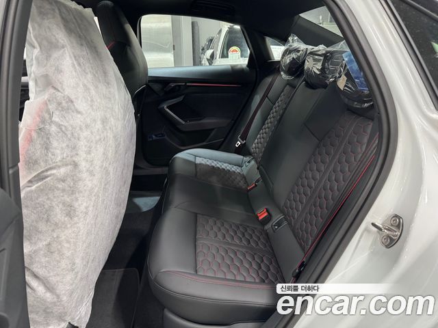 Audi RS3 2025 — photo 13