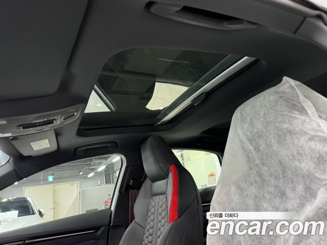 Audi RS3 2025 — photo 14