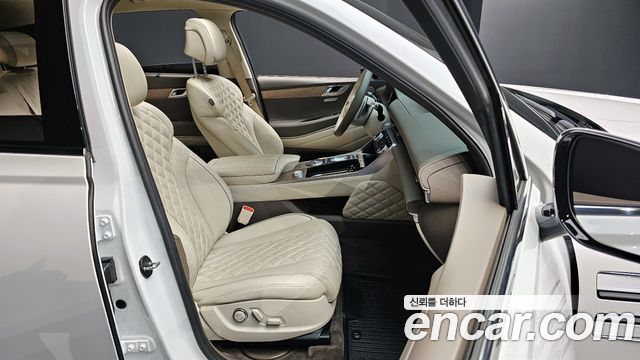 Genesis GV80 2022 — photo 12